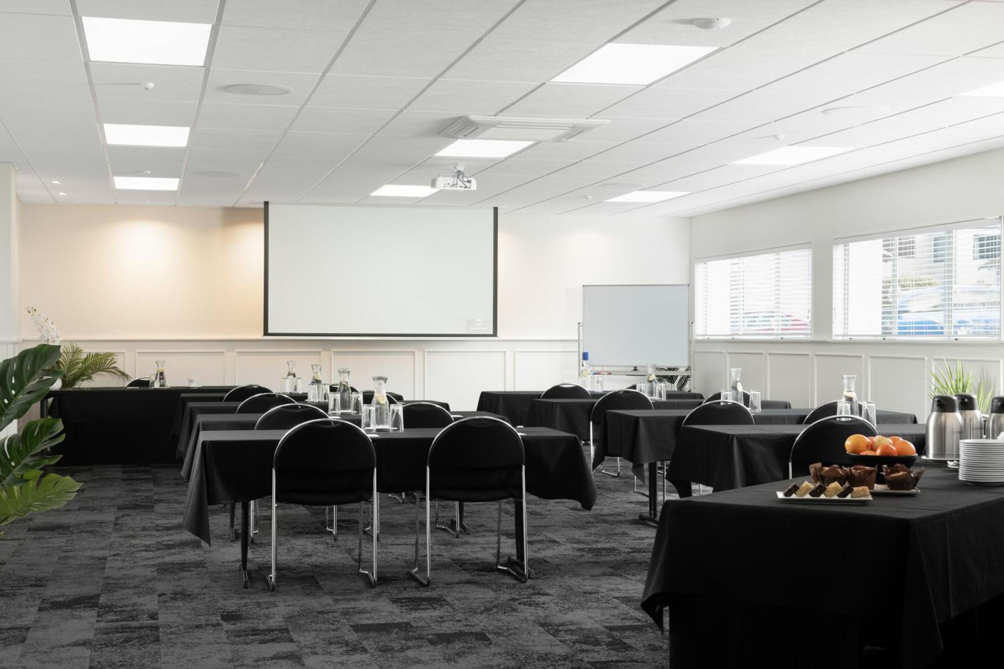 Hotel Armitage And Conference Centre Tauranga Bagian luar foto